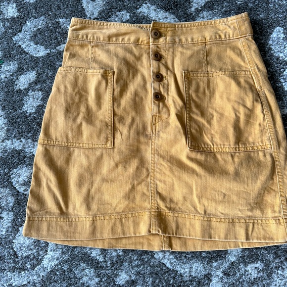 Gap Size 4 Yellow Gold Mini Skirt - Picture 1 of 6